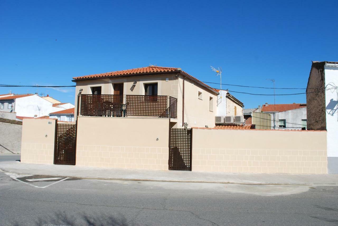 Apartamentos Rurales El Trillo Malpartida De Plasencia Exterior photo
